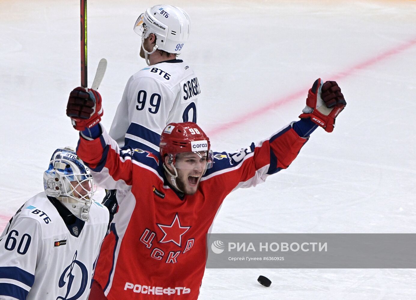Хоккей. КХЛ. Матч ЦСКА - "Динамо" (Москва)
