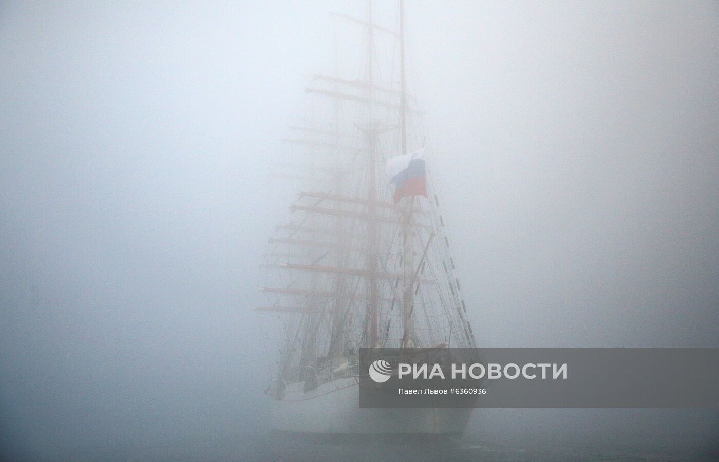 Экспедиция учебного парусного судна "Седов" по маршруту Северного пути