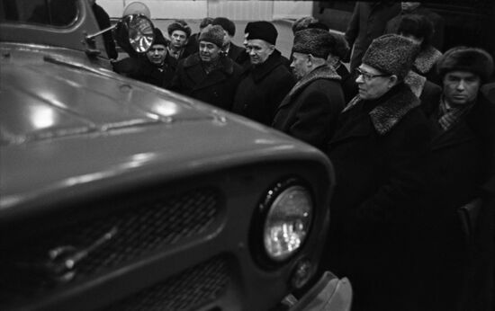 Выставка грузовых автомобилей и тракторов в Москве