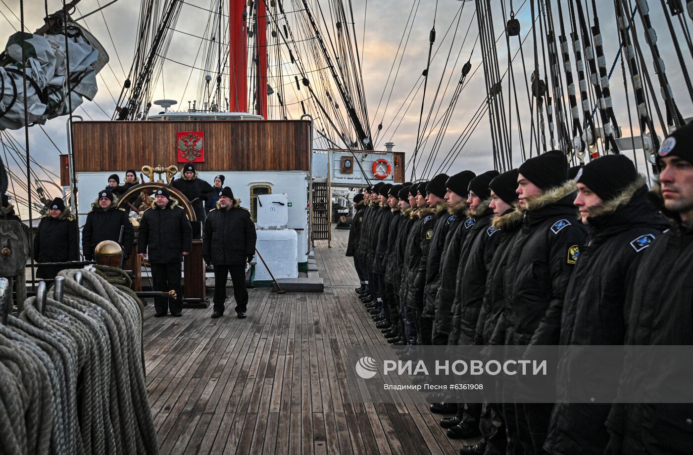 Экспедиция учебного парусного судна "Седов" по маршруту Северного пути