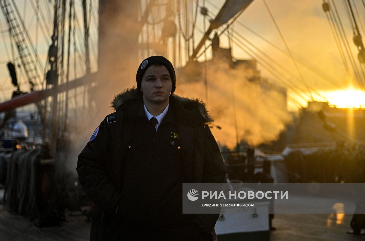 Экспедиция учебного парусного судна "Седов" по маршруту Северного пути