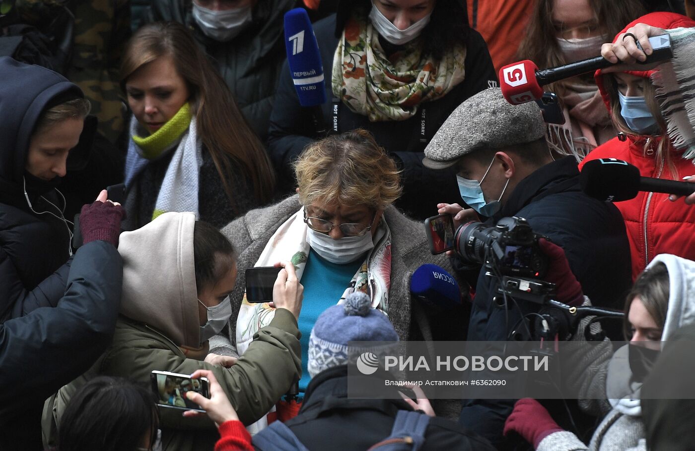 Рассмотрение апелляционной жалобы на приговор актеру М. Ефремову