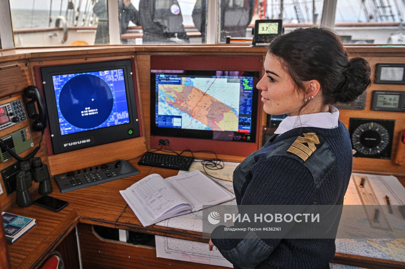 Экспедиция учебного парусного судна "Седов" по маршруту Северного пути