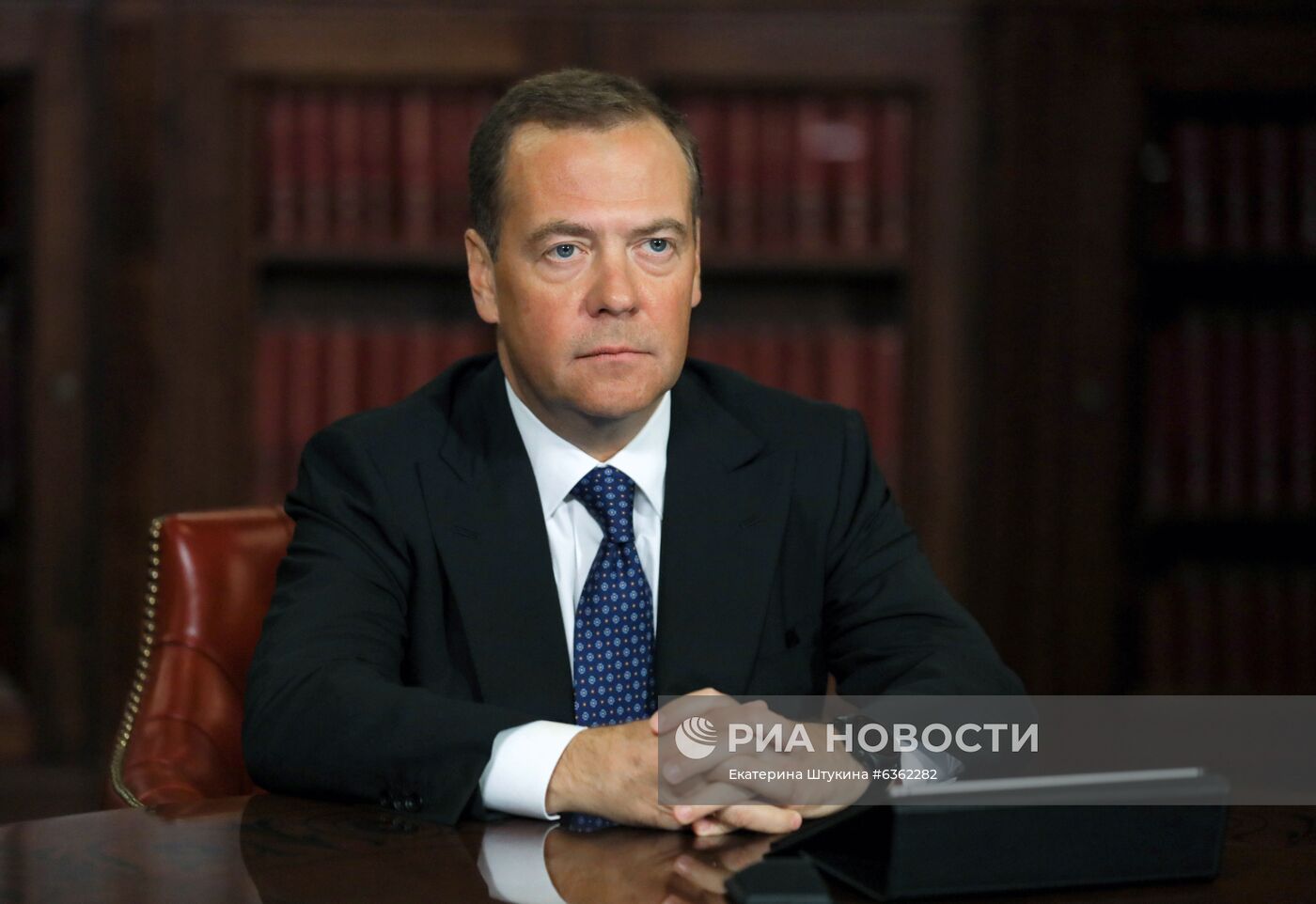 Заместитель председателя Совета безопасности РФ Д. Медведев выступил на пленарном заседании форума "Открытые инновации - 2020"