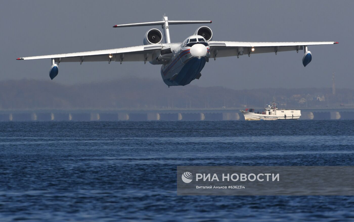 Учения авиационного отряда МЧС в Приморье