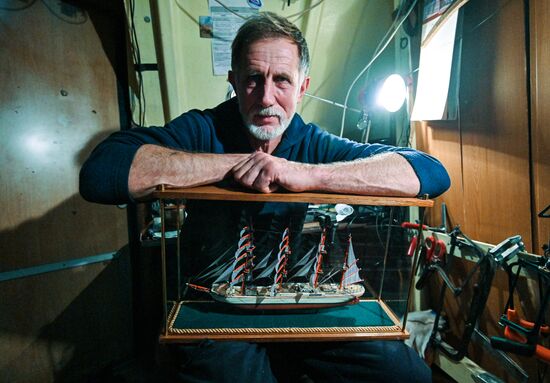 Экспедиция учебного парусного судна "Седов" по маршруту Северного пути