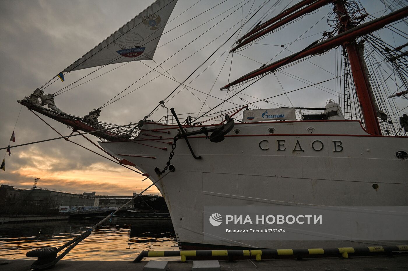Экспедиция учебного парусного судна "Седов" по маршруту Северного пути