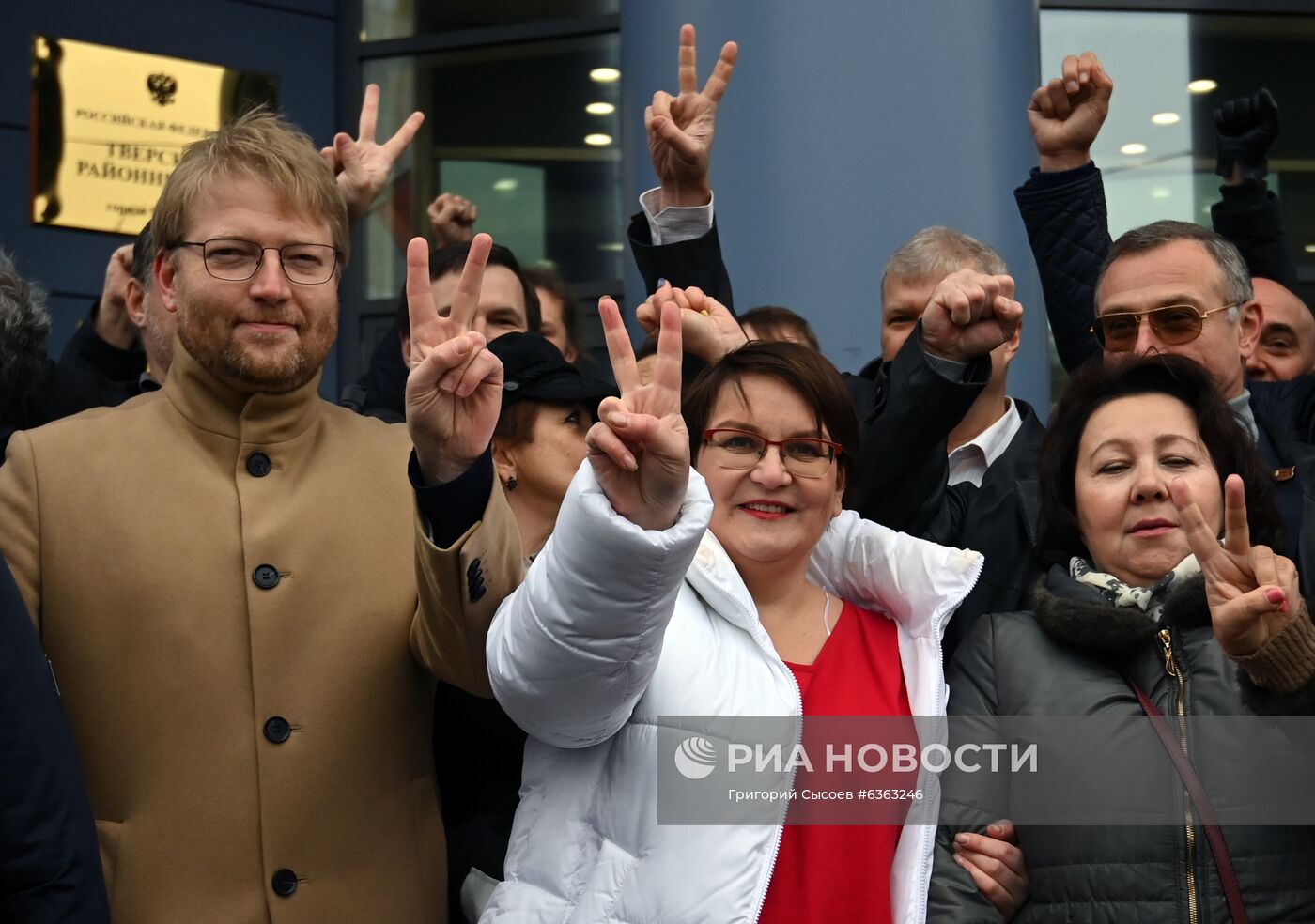 Рассмотрение по существу дела муниципального депутата Ю. Галяминой