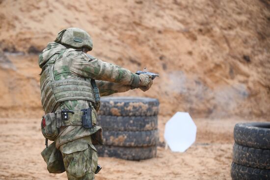 Тренировка спецназа Западного военного округа