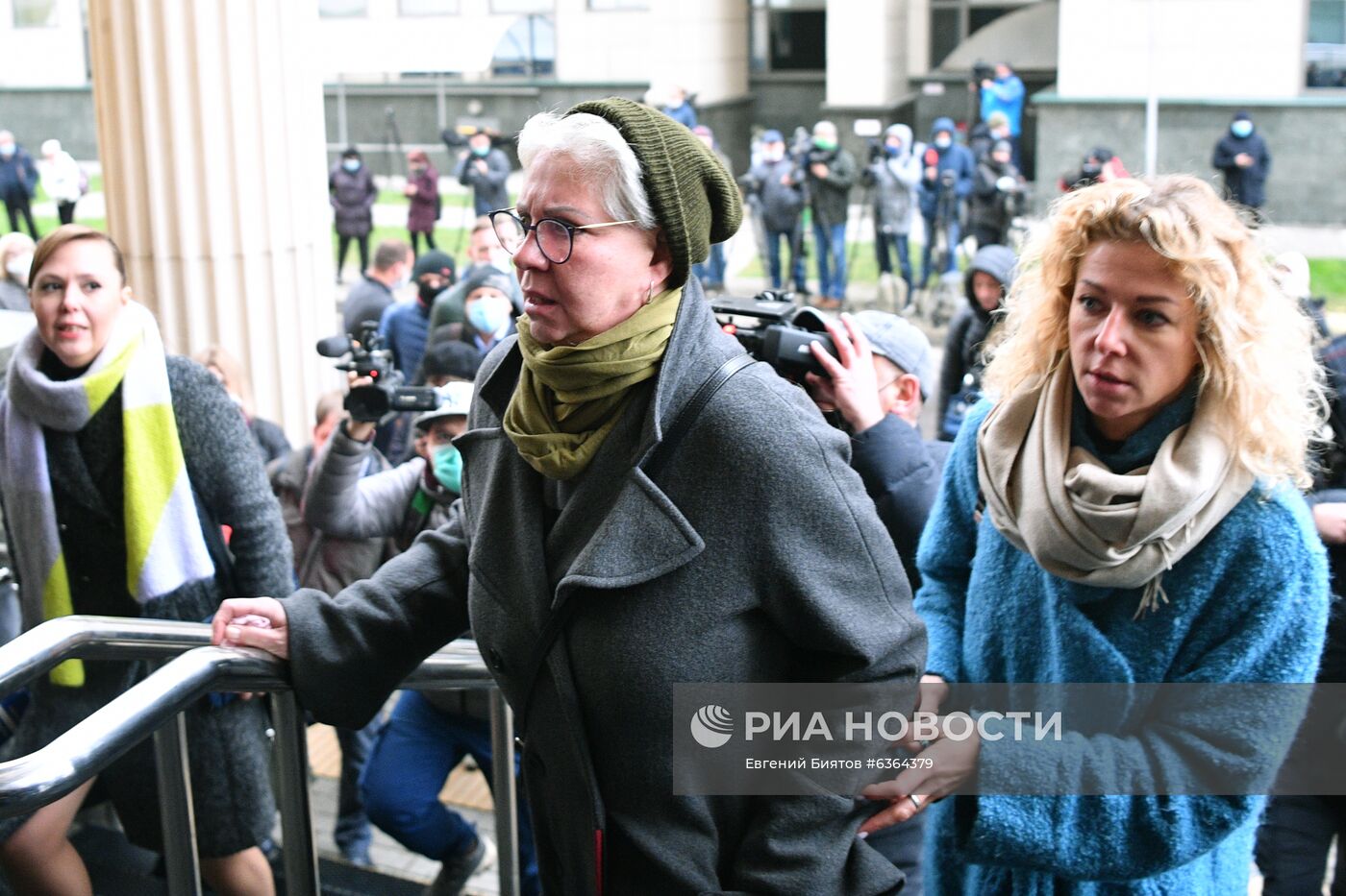 Рассмотрение жалобы на приговор актеру М. Ефремову