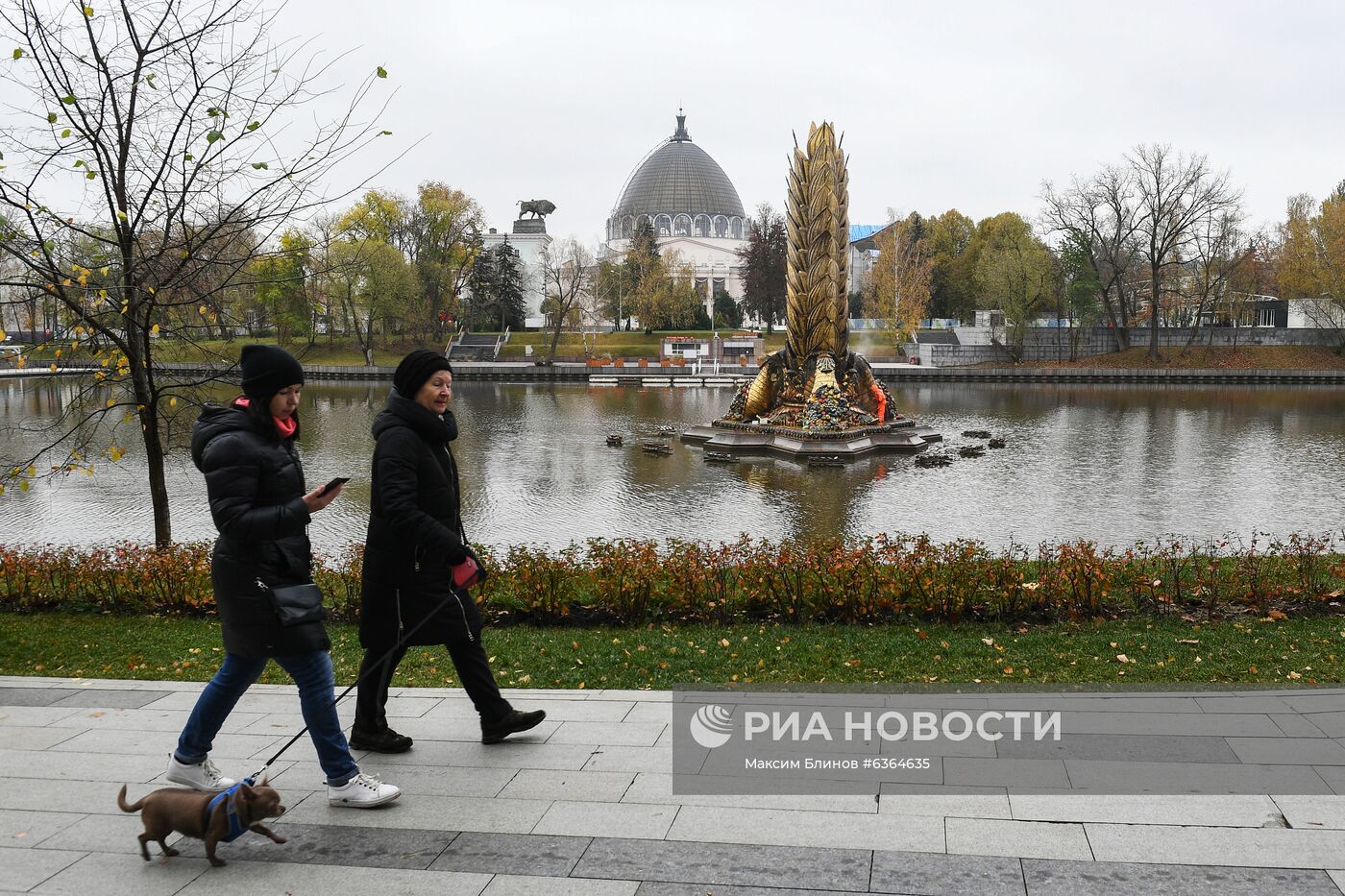 Консервация фонтана "Золотой колос" на ВДНХ