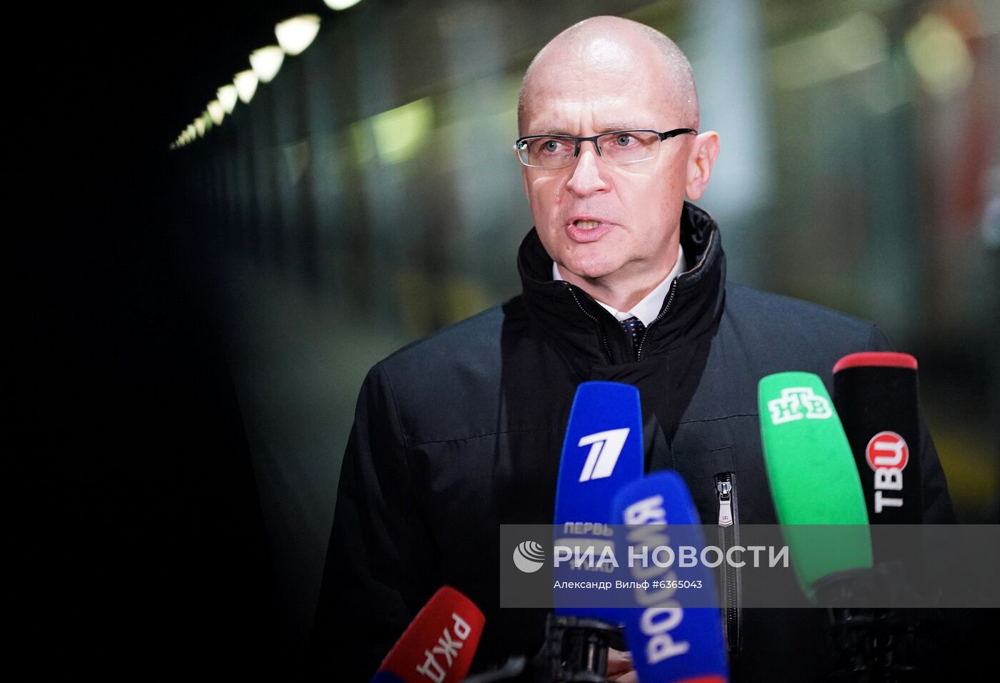 Отправление "Поезда Победы" с Белорусского вокзала