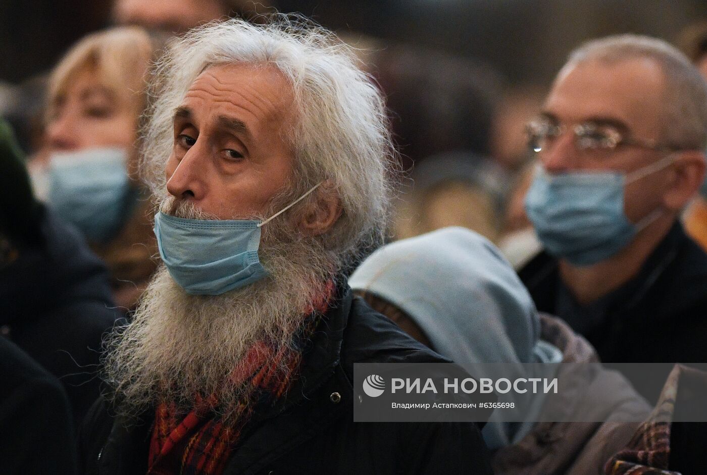 Отпевание протоиерея Димитрия Смирнова в храме Христа Спасителя 