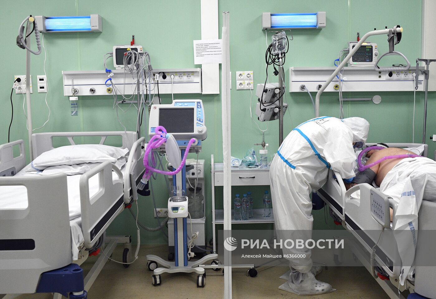 Временный госпиталь COVID-19 на ВДНХ