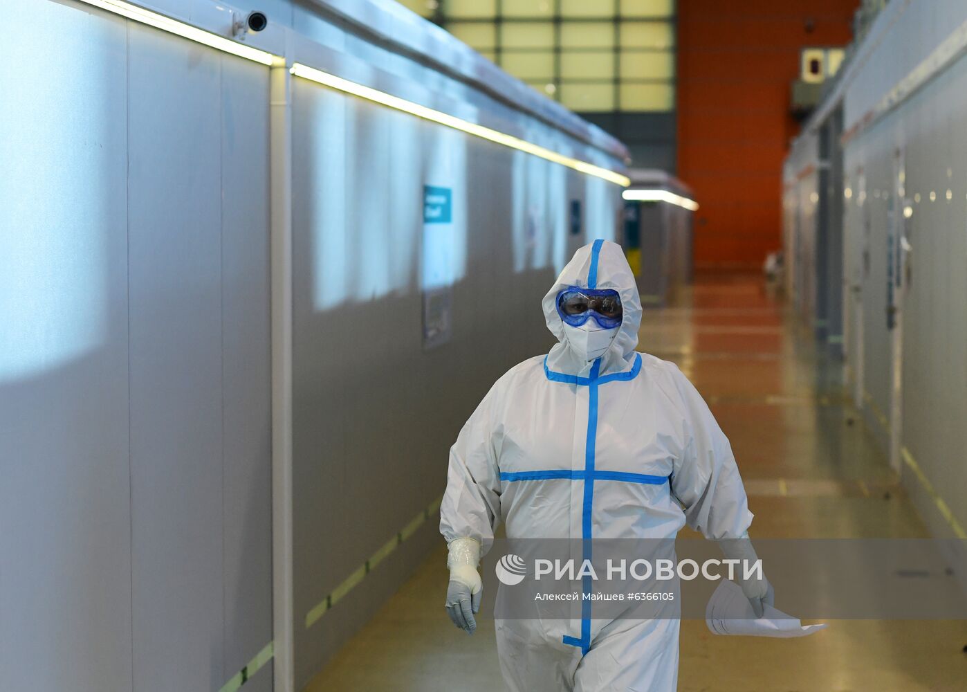 Временный госпиталь COVID-19 на ВДНХ 