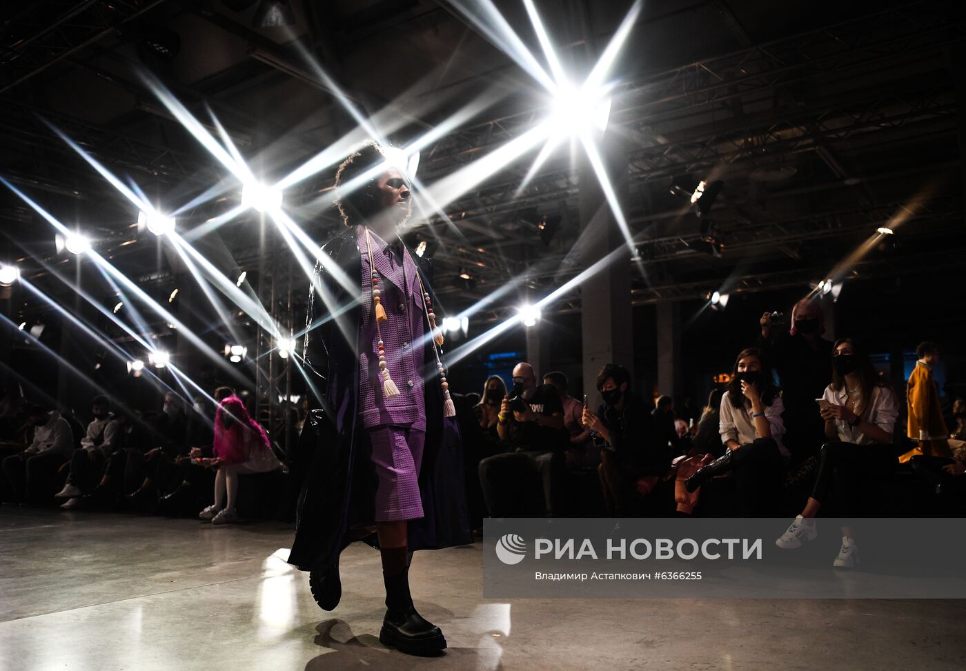 Mercedes-Benz Fashion Week Russia. День четвертый