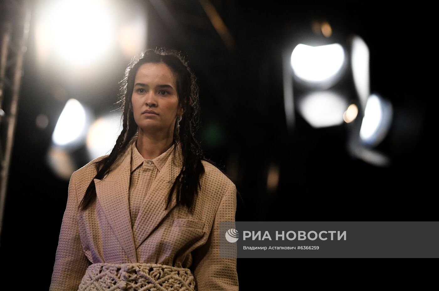 Mercedes-Benz Fashion Week Russia. День четвертый