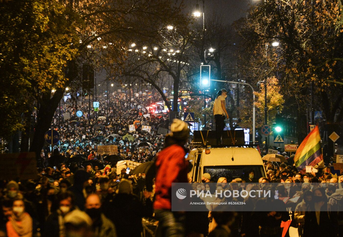 Акция в против запрета абортов в Варшаве