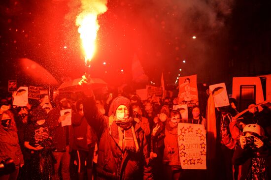 Акция в против запрета абортов в Варшаве