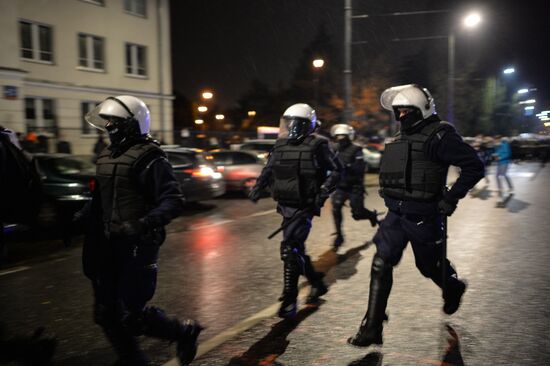 Акция в против запрета абортов в Варшаве