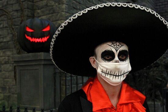 Halloween в парке "Остров Мечты"