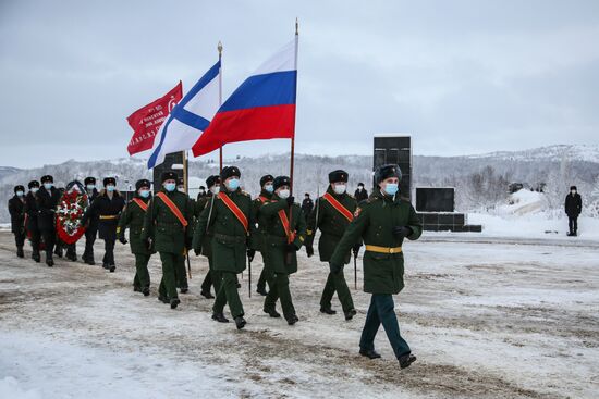 Церемония захоронения останков воинов, погибших при защите Советского Заполярья во время Великой Отечественной войны