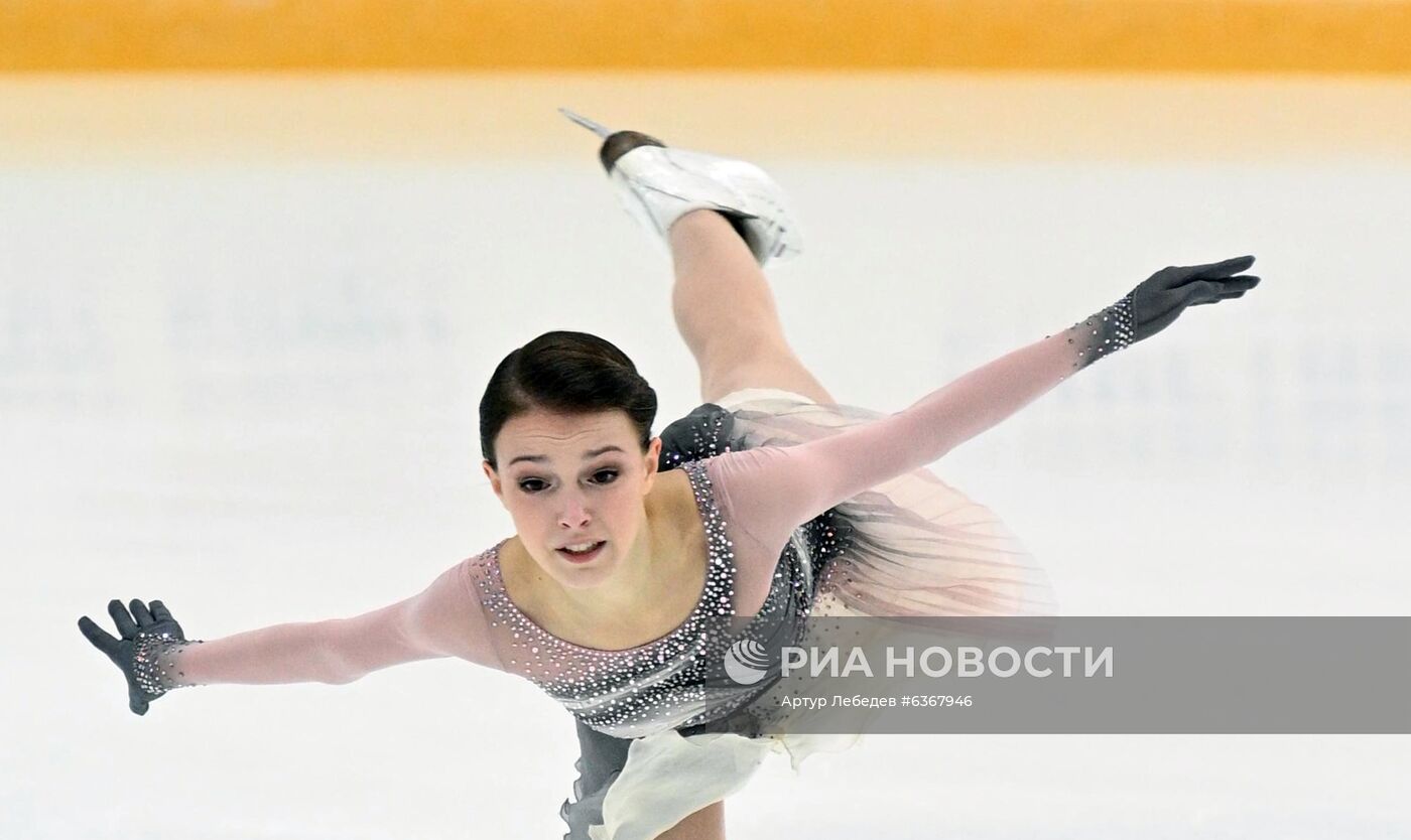 Фигурное катание. III этап Кубка России. Женщины. Произвольная программа