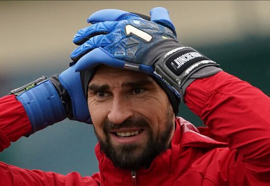 Тренировка ФК "Локомотив" перед матчем Лиги чемпионов с ФК "Бавария"