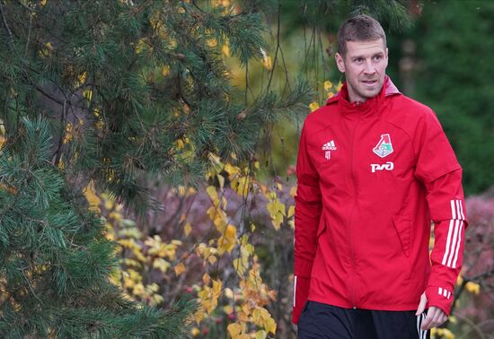 Тренировка ФК "Локомотив" перед матчем Лиги чемпионов с ФК "Бавария"