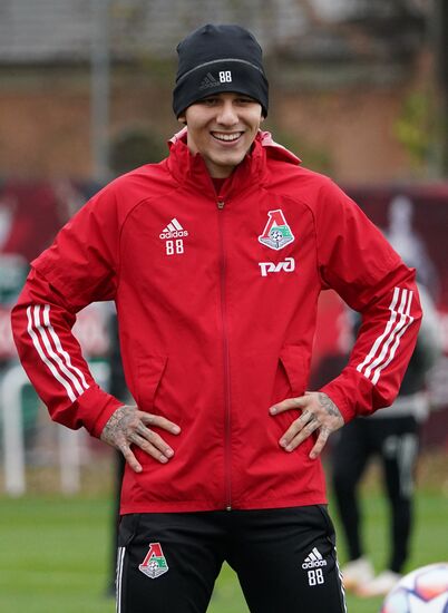 Тренировка ФК "Локомотив" перед матчем Лиги чемпионов с ФК "Бавария"