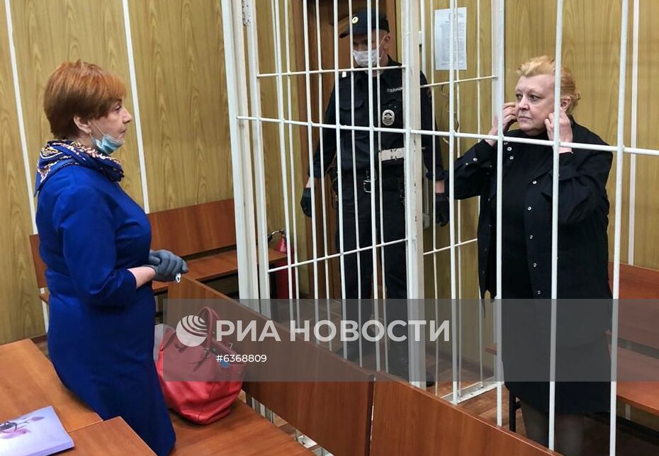 Избрание меры пресечения актрисе Н. Дрожжиной и её мужу М. Цивину