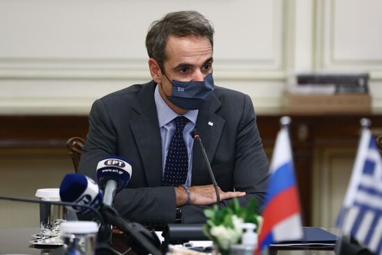 Встреча главы МИД РФ С. Лаврова с премьер-министром Греции К. Мицотакисом