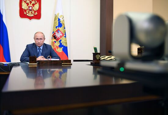 Президент РФ Владимир Путин провел заседание Совета по культуре и искусству
