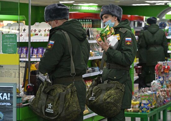 Отправка призывников в Санкт-Петербурге