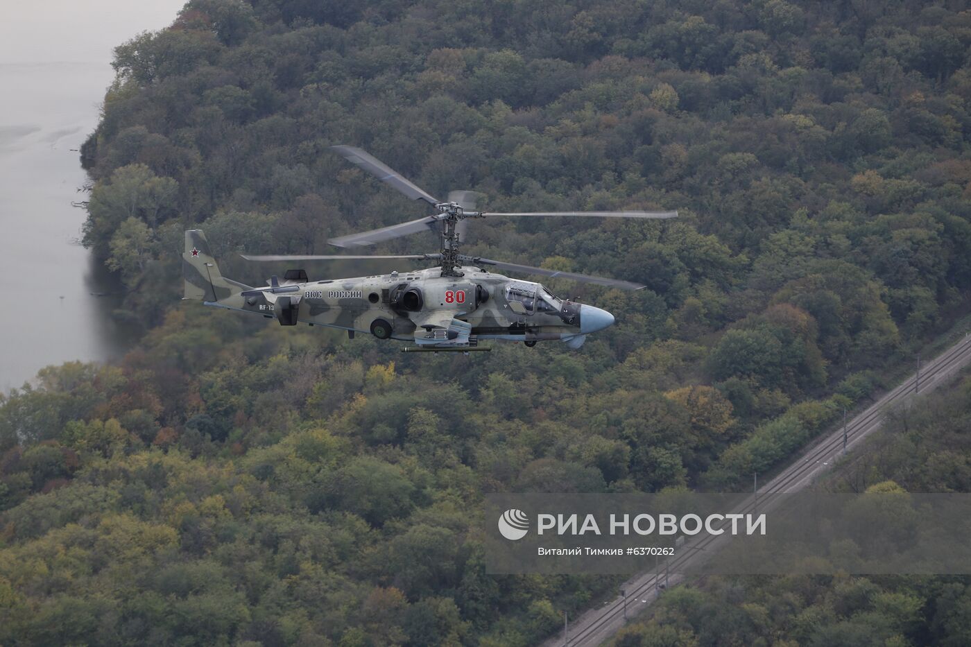 Учебно-тренировочные полеты экипажей армейской авиации ЮВО