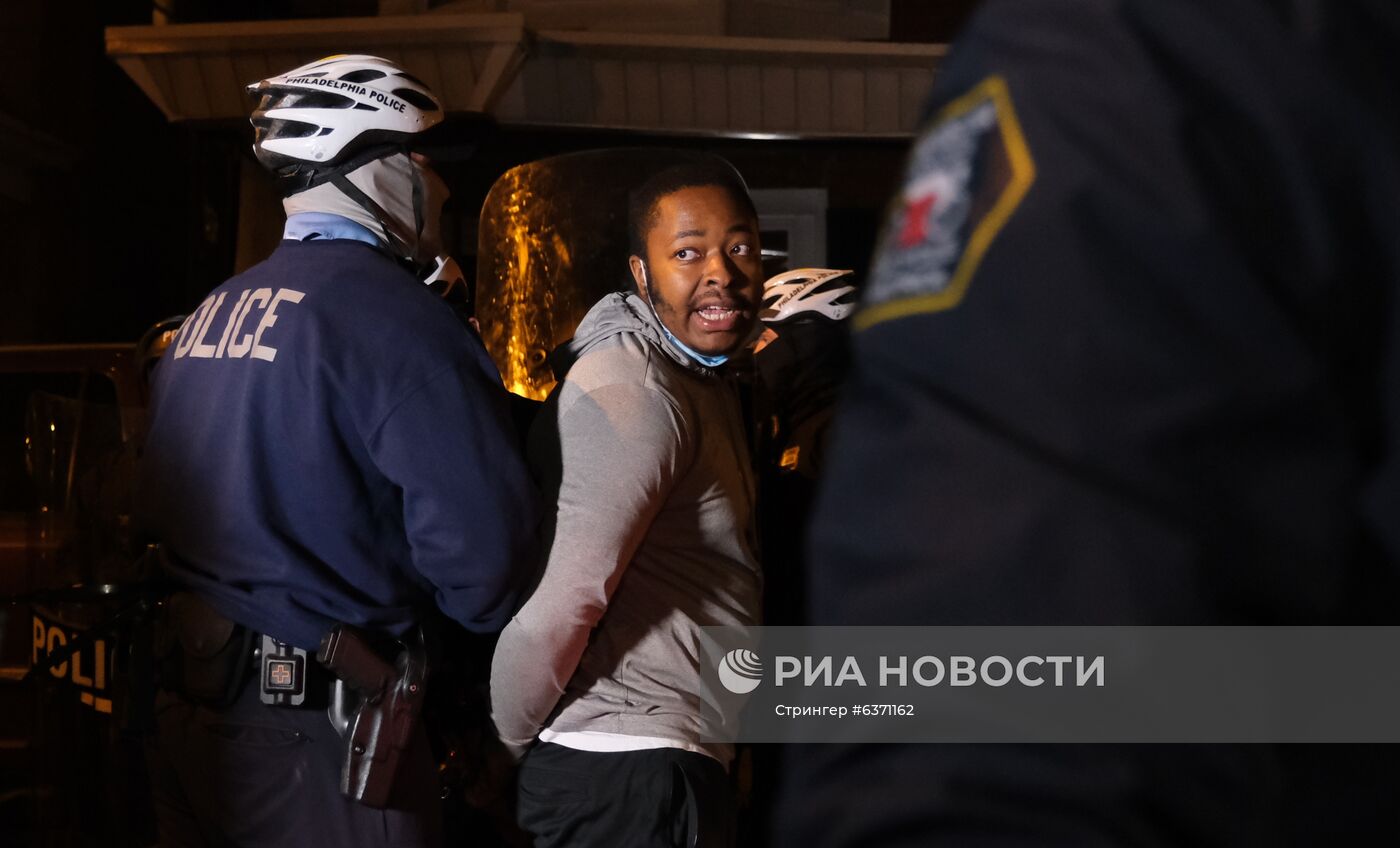 Протесты в Филадельфии