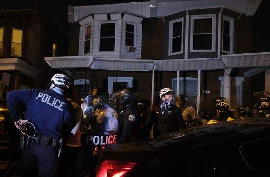 Протесты в Филадельфии