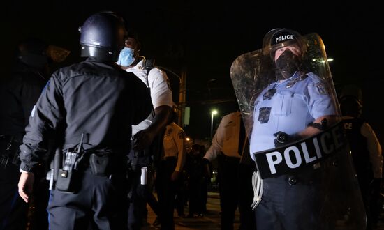 Протесты в Филадельфии