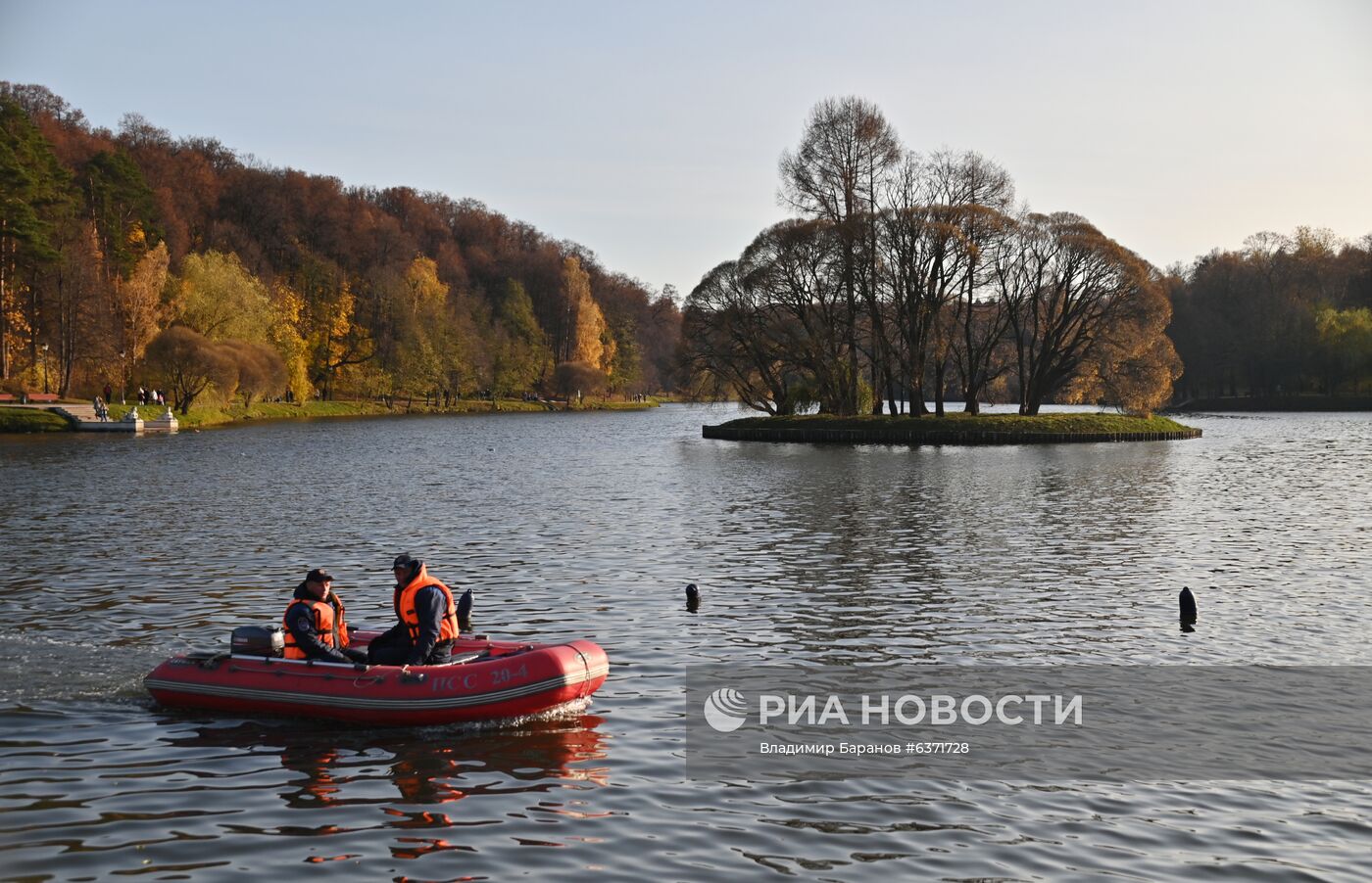 Осень в Царицыно