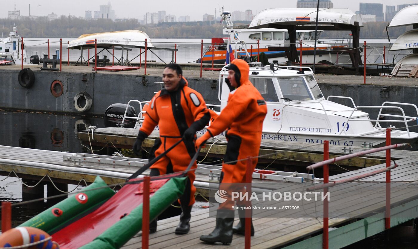 Подготовка водных спасателей к зиме