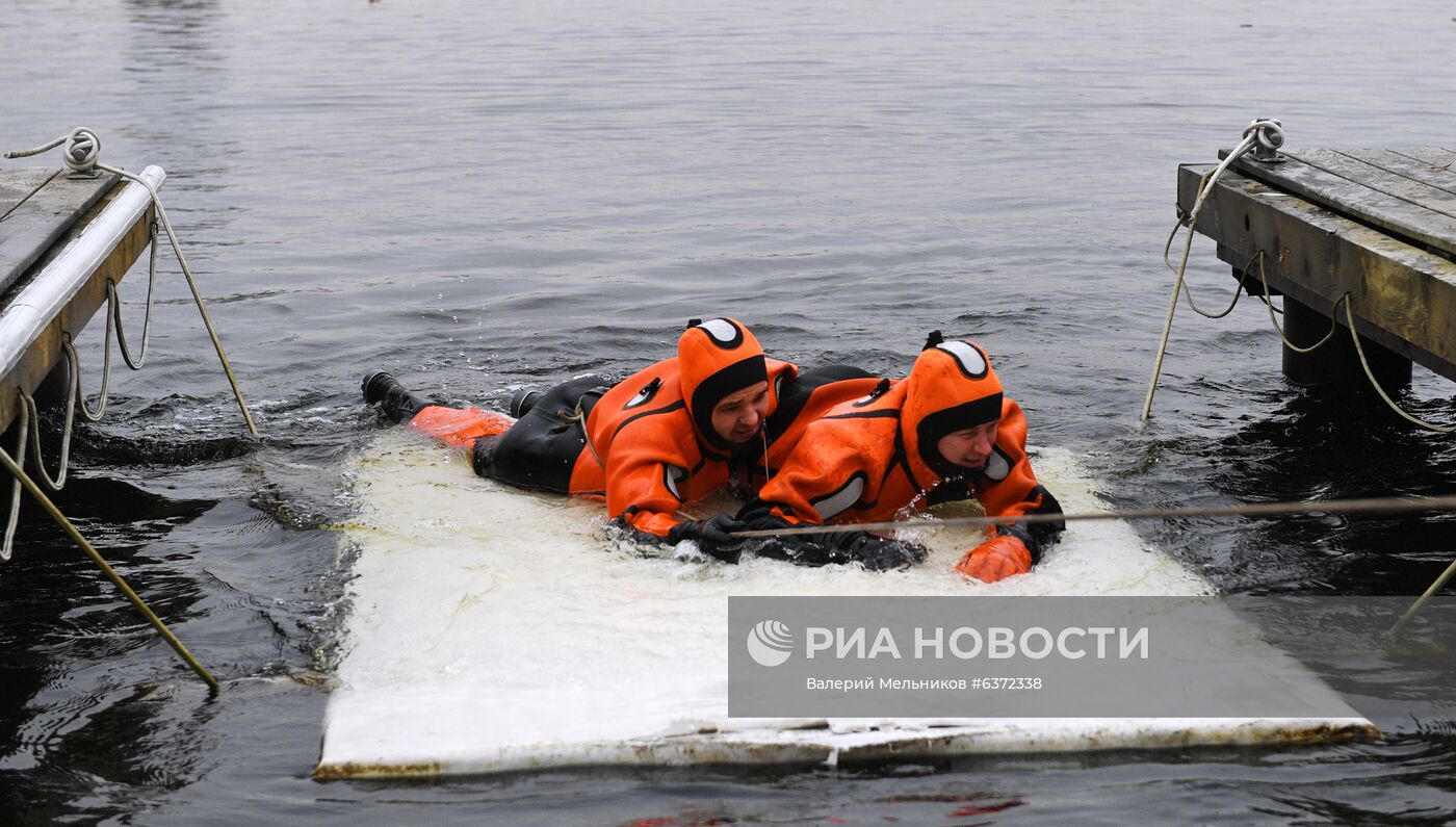 Подготовка водных спасателей к зиме