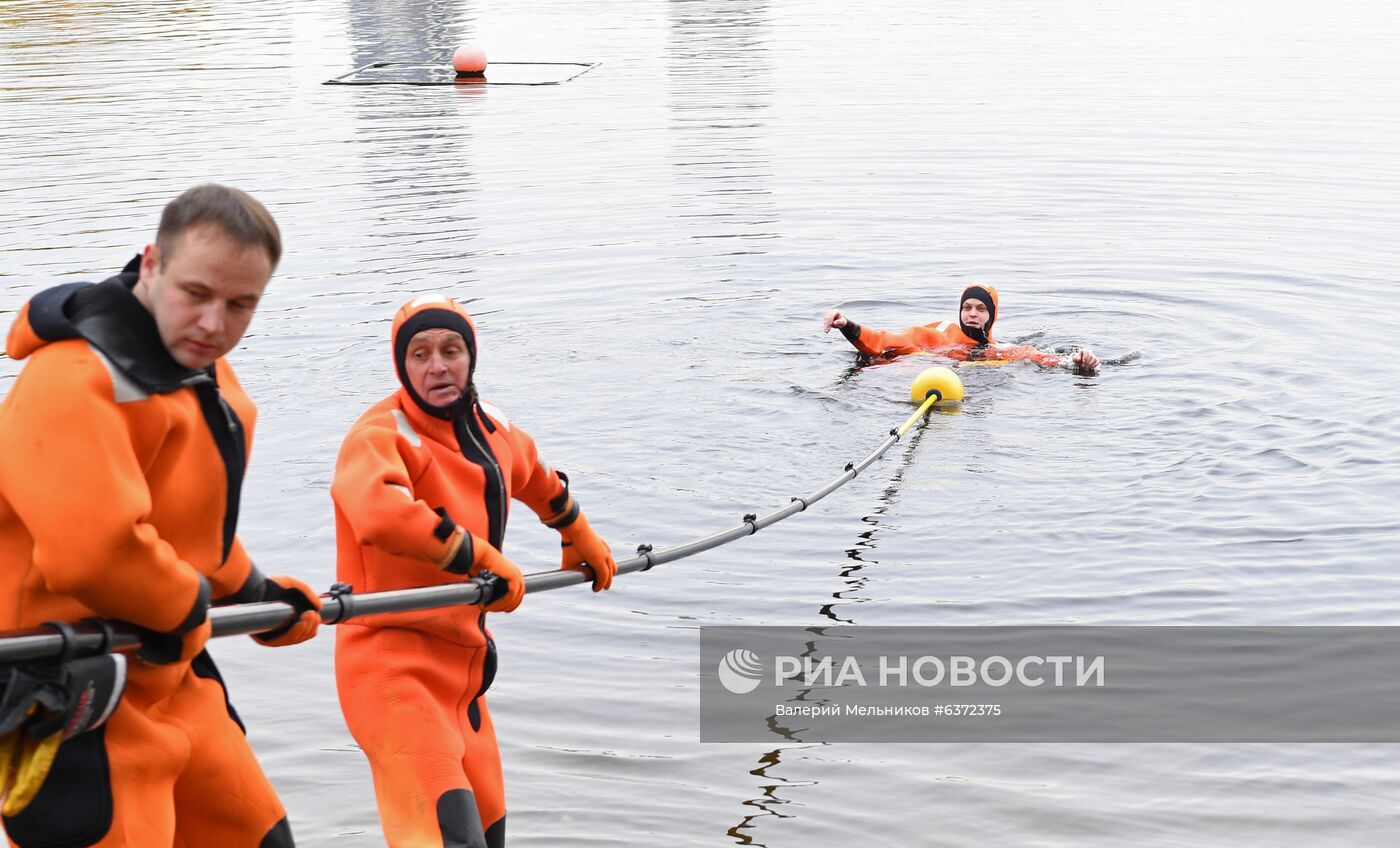 Подготовка водных спасателей к зиме