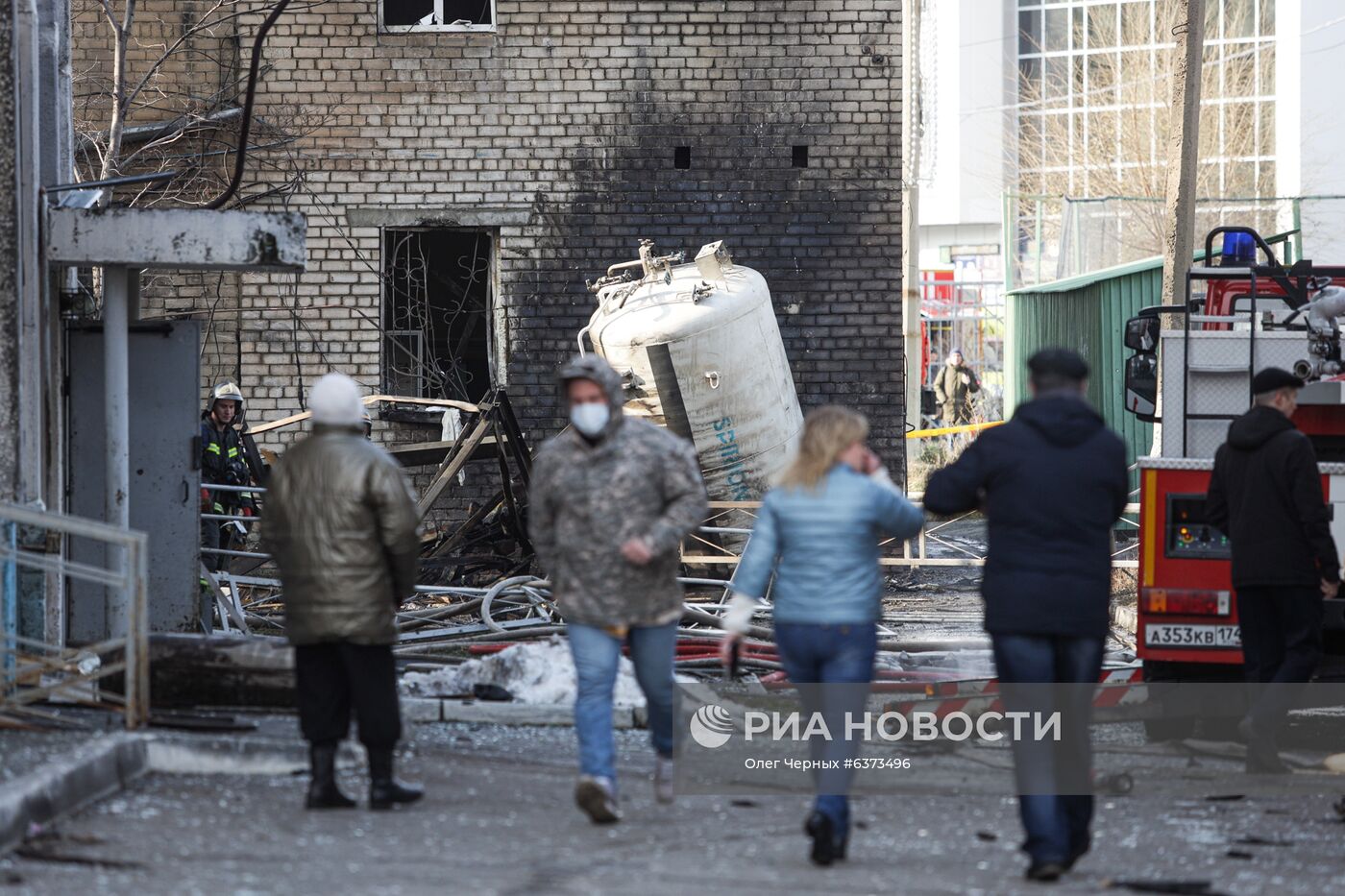 Последствия взрыва в больнице в Челябинске