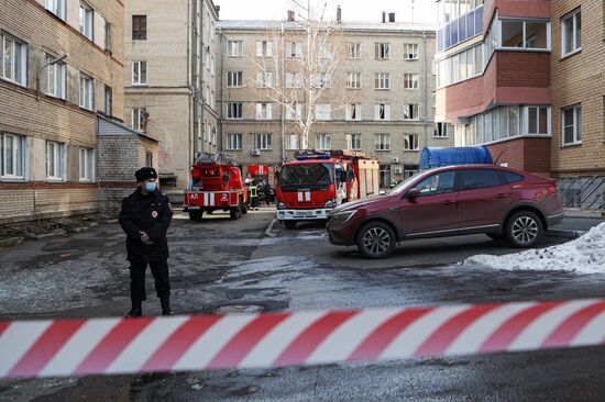 Последствия взрыва в больнице в Челябинске