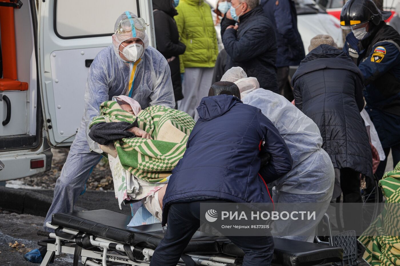 Последствия взрыва в больнице в Челябинске