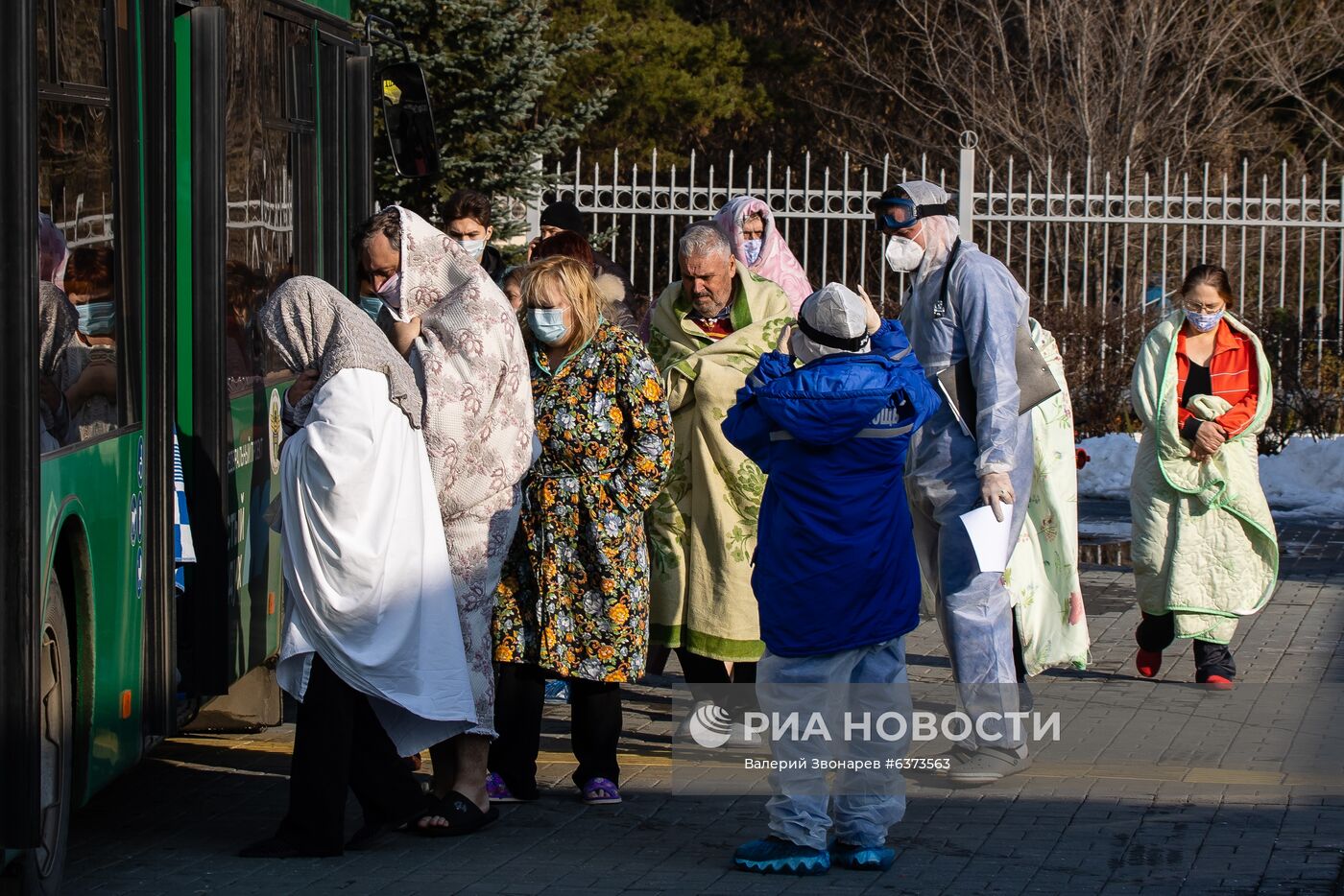 Последствия взрыва в больнице в Челябинске