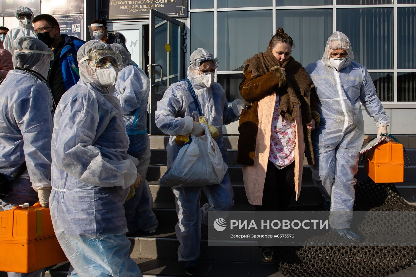 Последствия взрыва в больнице в Челябинске