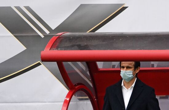 Футбол. РПЛ. Матч "Химки" - "Зенит"