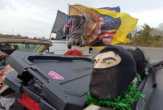 Автопробег сторонников Трампа в Нью-Йорке