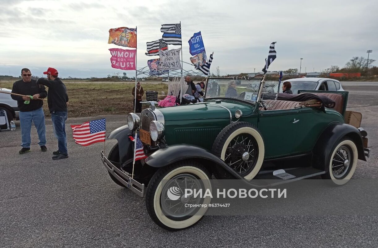 Автопробег сторонников Трампа в Нью-Йорке